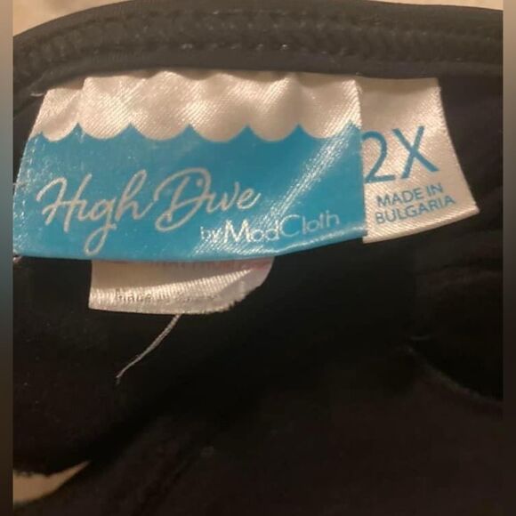 ModCloth strapless bathing suit top 2X New - Picture 4 of 5